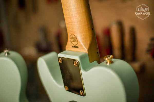 Minicaster Surf Green Satin Gold Edition