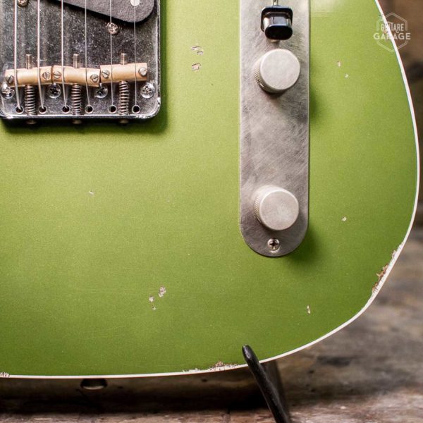 Partcaster Guitare Garage Olive Drab Light Relic avec Bindings Blancs