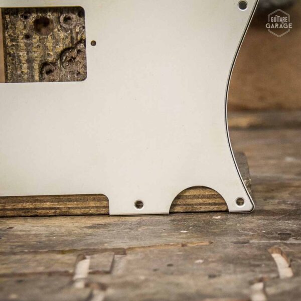Pickguard Parchment Telecaster Humbucker Relic by Guitare Garage
