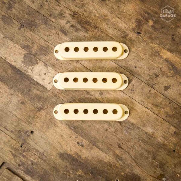 Set de capots pour micros Stratocaster Cream Relic