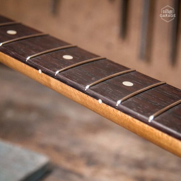 Manche Stratocaster Touche Palissandre 21 Frettes Radius 10 Vernis et Relic by Guitare Garage