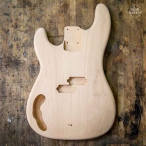 Corps Precision Bass Gaucher aulne poncé prêt à vernir (vernis en option)