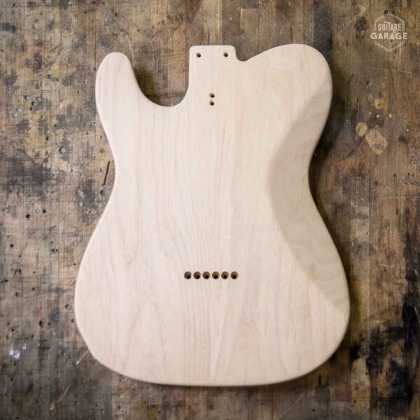 Corps Telecaster Deluxe Aulne poncé prêt à vernir