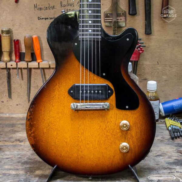 Eastman Antique Varnish SB55 Sunburst