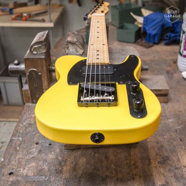 Minicaster Summer Yellow Humbucker Black Edition