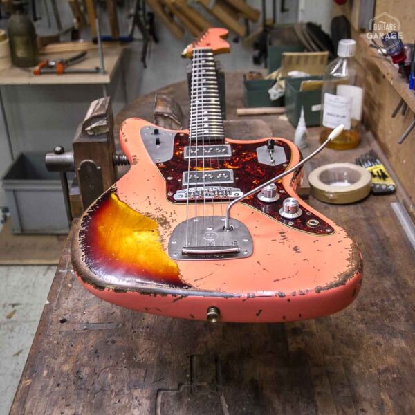 Modele Jag Tahitian Fiesta over Sunburst Dynastyle