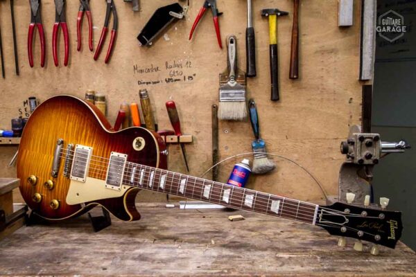 Occasion - Gibson Custom Shop Les Paul Standard 1959 Reissue Bourbon Burst Relic de 2018