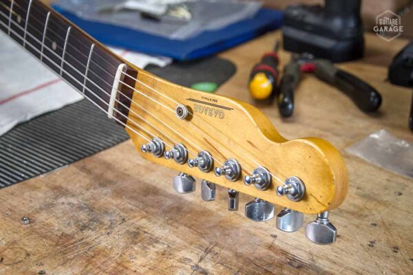 Guitare Garage Modèle T Gaucher Swamp Ash Sunburst 2 Tons Relic Hepcat Broadcaster
