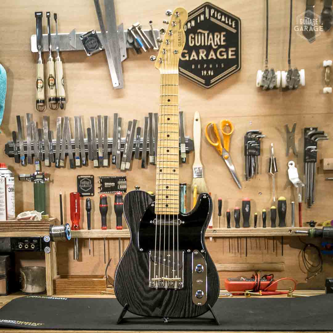 Mini Oiled Black Edition