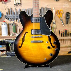 Gibson ES-335 Memphis Dot Reissue