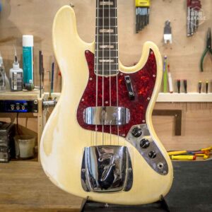 Occasion - Fender Jazz Bass Olympic White de 1966