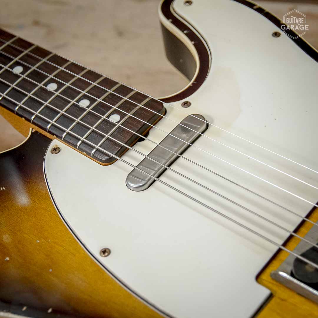 Guitare Garage Modèle T Sunburst 2 Tons Relic Bindings Blancs Micros Lollar Special T