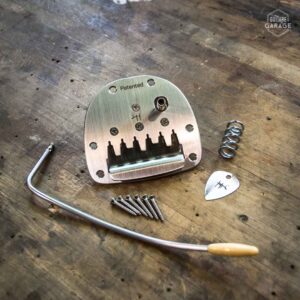 Halon - vibrato JCV-2211-11 finition chrome pour guitares offset