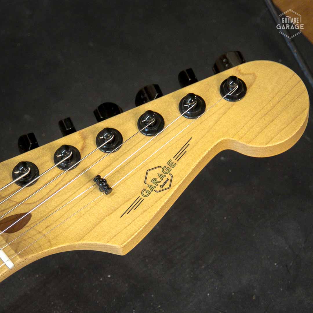 Guitare Garage Modèle S Candy Tangerine Black Series - Stock B